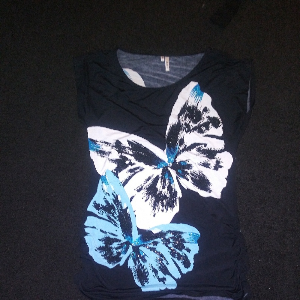 Butterfly float short sleeve shirt